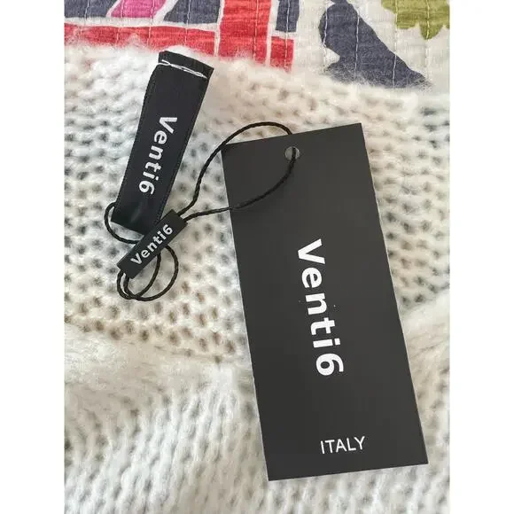 New Venti6 Made in Italy Off White Oversized LOVE V-Neck Sweater Size: Small / M - Picture 6 of 7